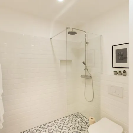 Stylish In Historical Center *